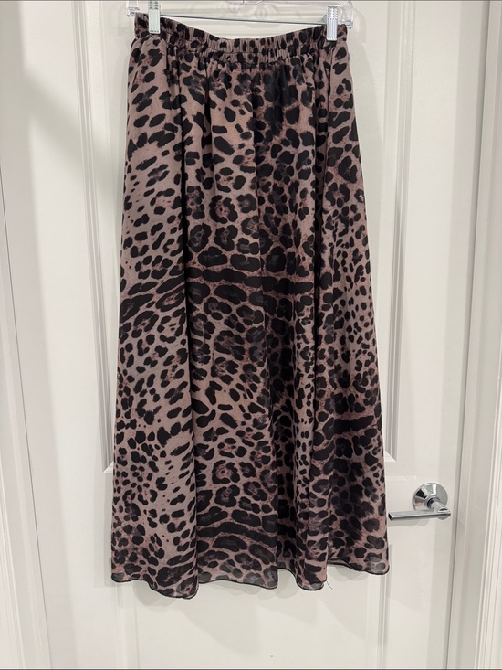 None Dresses & Skirts - Leopard Print Midi Skirt in Taupe and Black